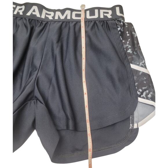 Women's Under Armour Play Up Loose Running Shorts XS Black Gray Print EUC - Picture 8 of 10